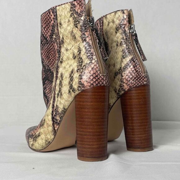 Steve Madden 6.5M Snake Print Trista Pointed Toe Ankle Boots Chic Versatile - Picture 3 of 8
